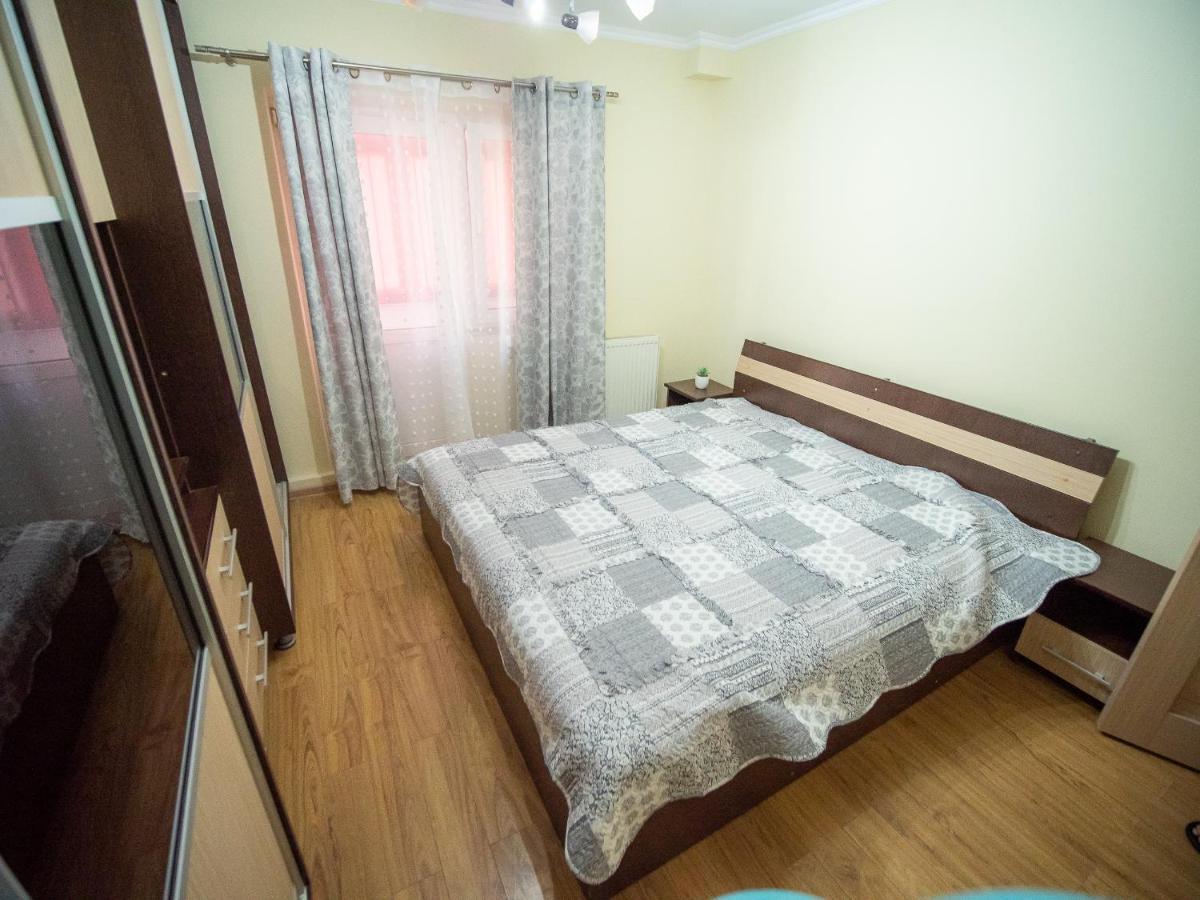 L&R Modern Apartment Otelu Rosu 외부 사진